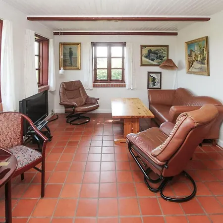 4 Bedroom Stunning In Samso * Brundby